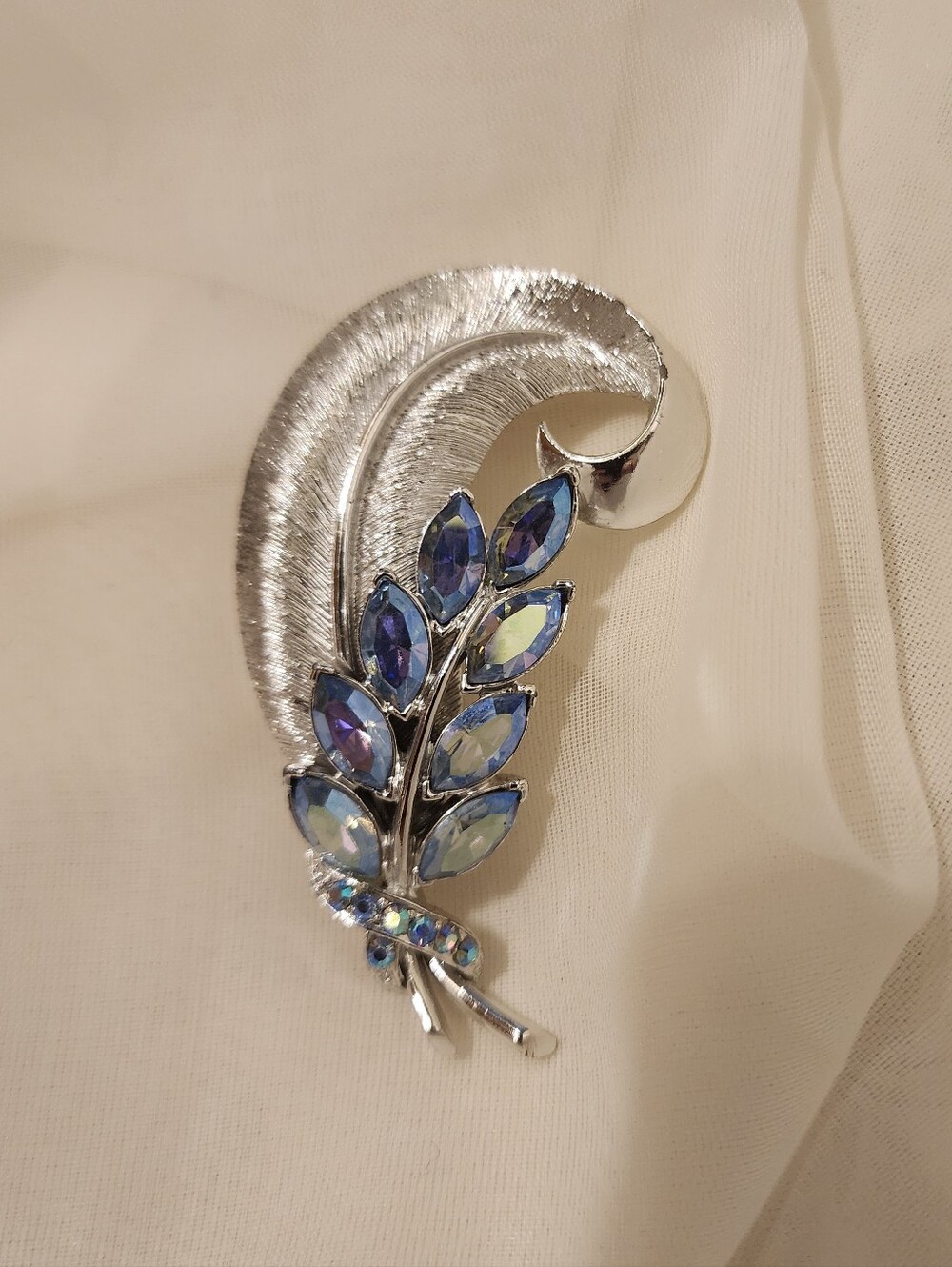 Vintage CORO Blue Austrian Crystal Rhinestone Feather Book Piece Brooch Pin